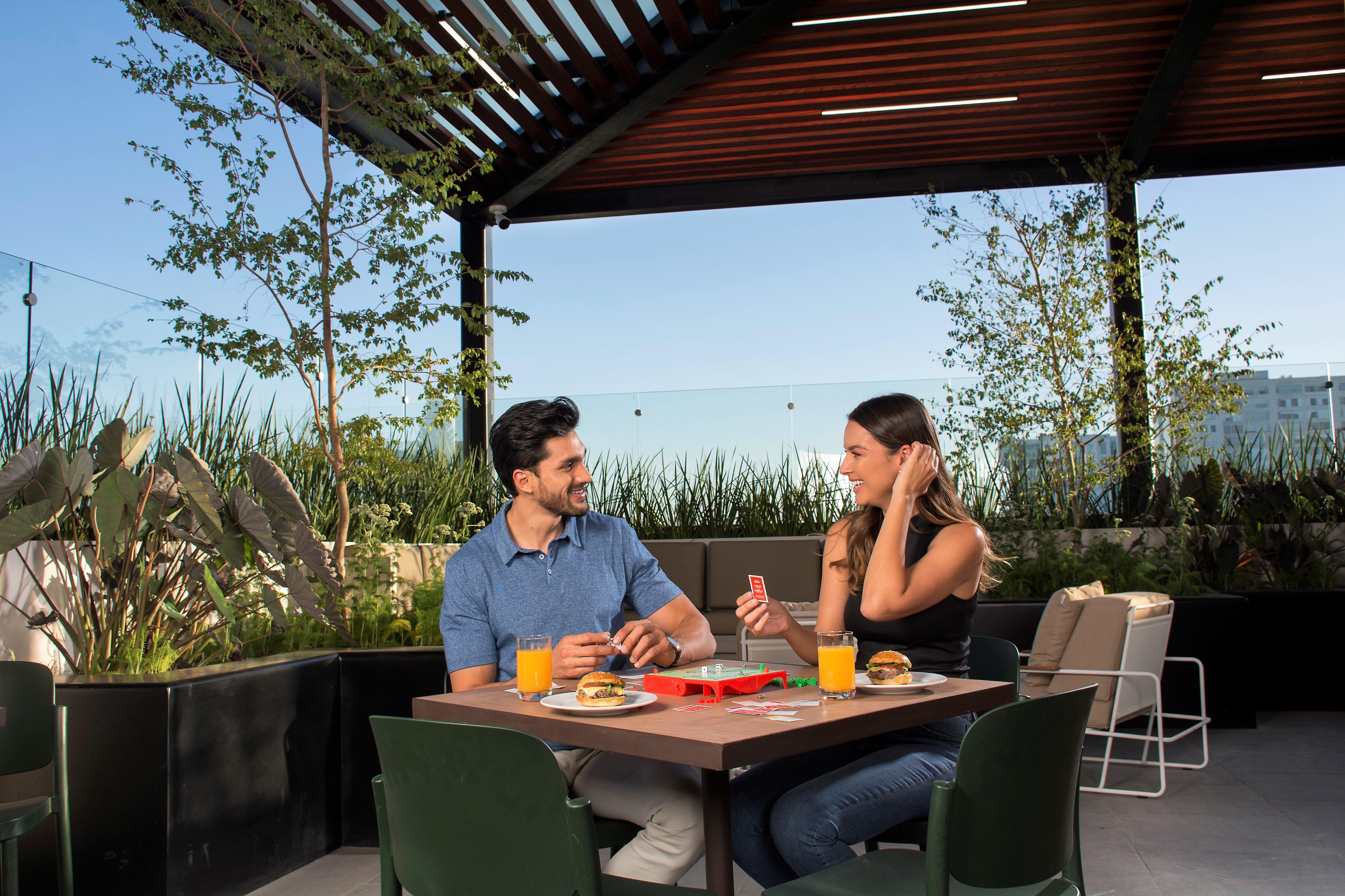 Staybridge Suites - Guadalajara Novena By Ihg Eksteriør bilde