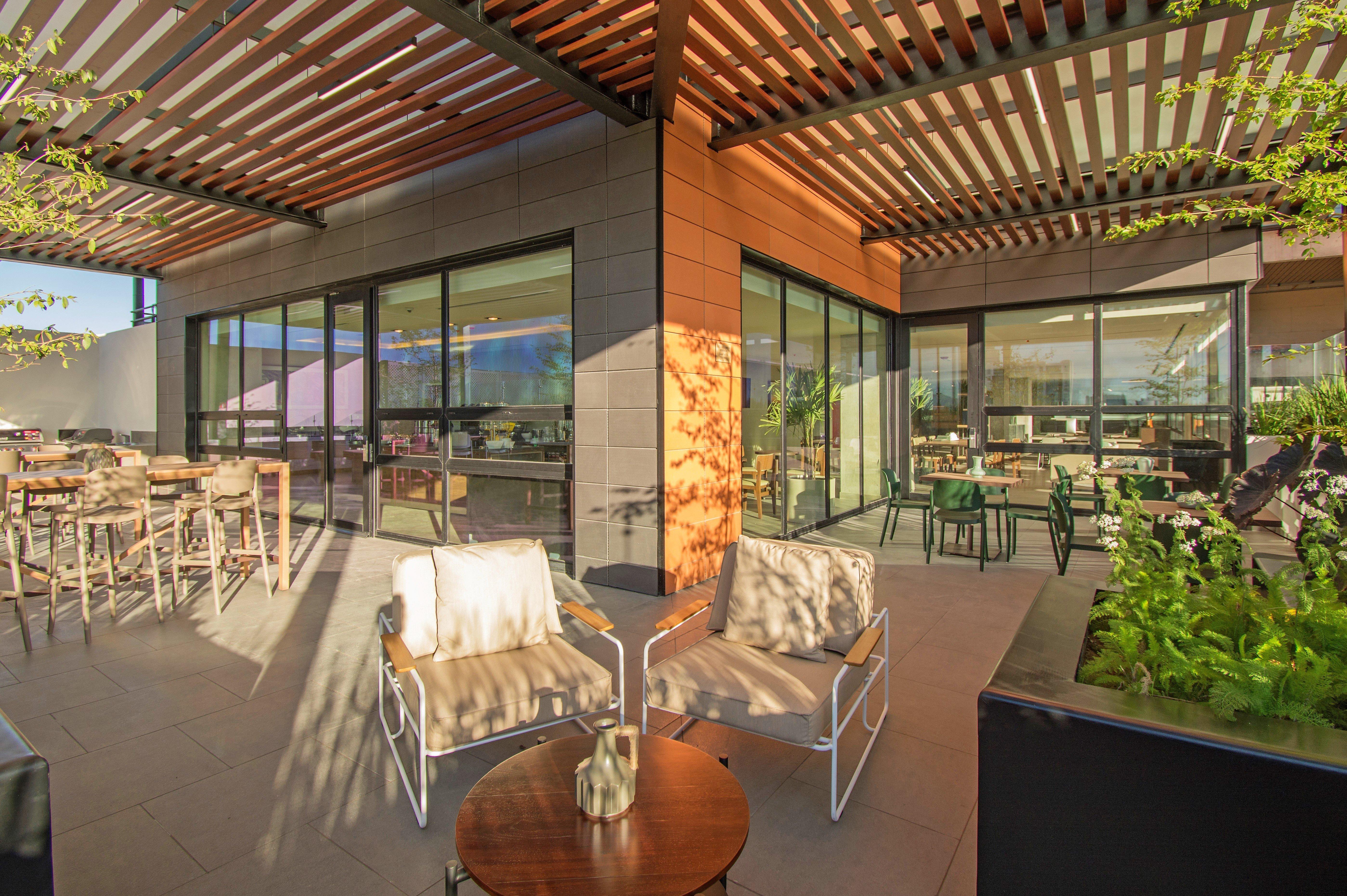 Staybridge Suites - Guadalajara Novena By Ihg Eksteriør bilde
