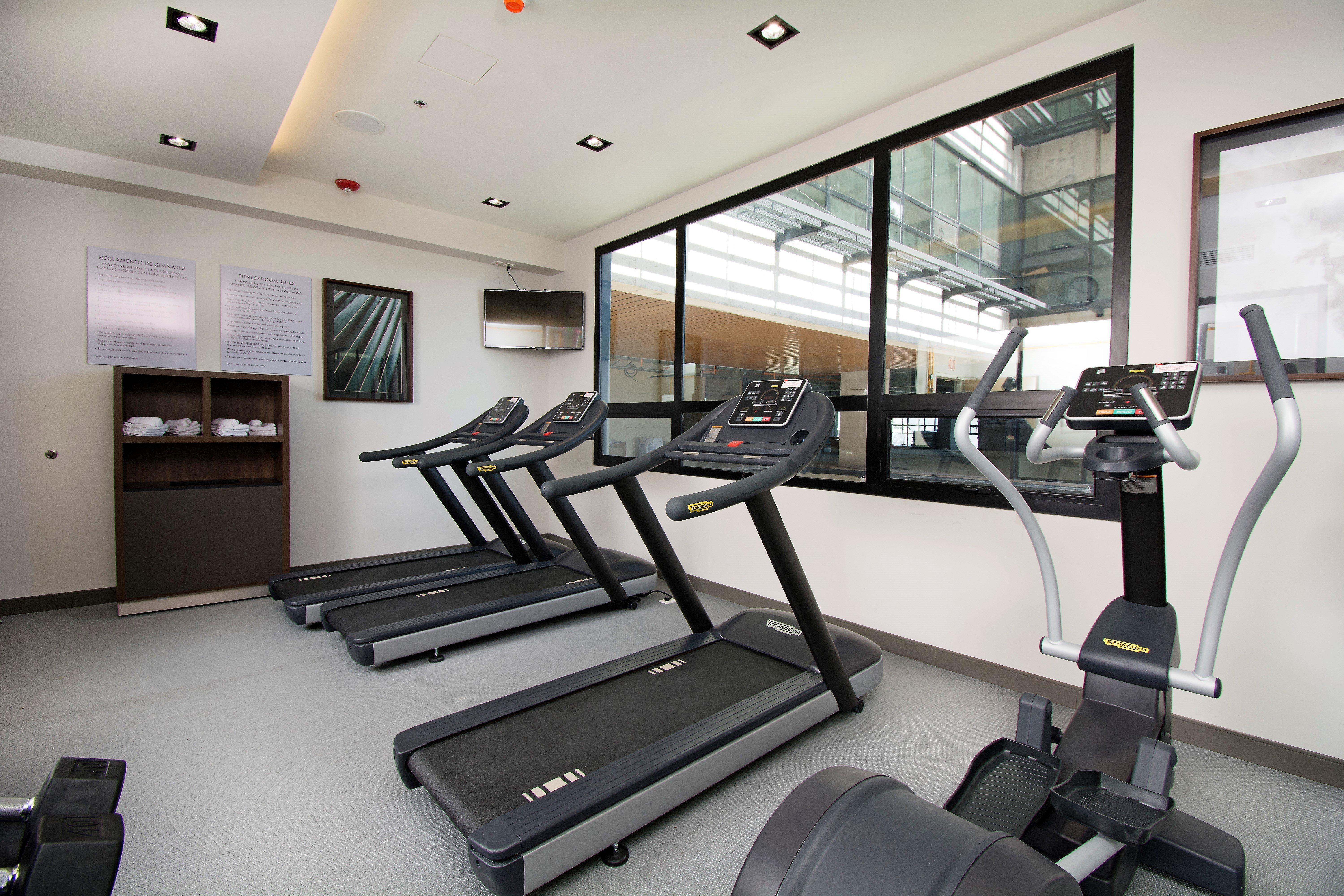 Staybridge Suites - Guadalajara Novena By Ihg Eksteriør bilde