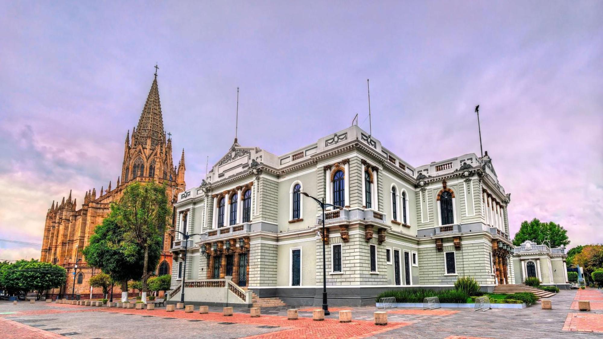 Staybridge Suites - Guadalajara Novena By Ihg Eksteriør bilde