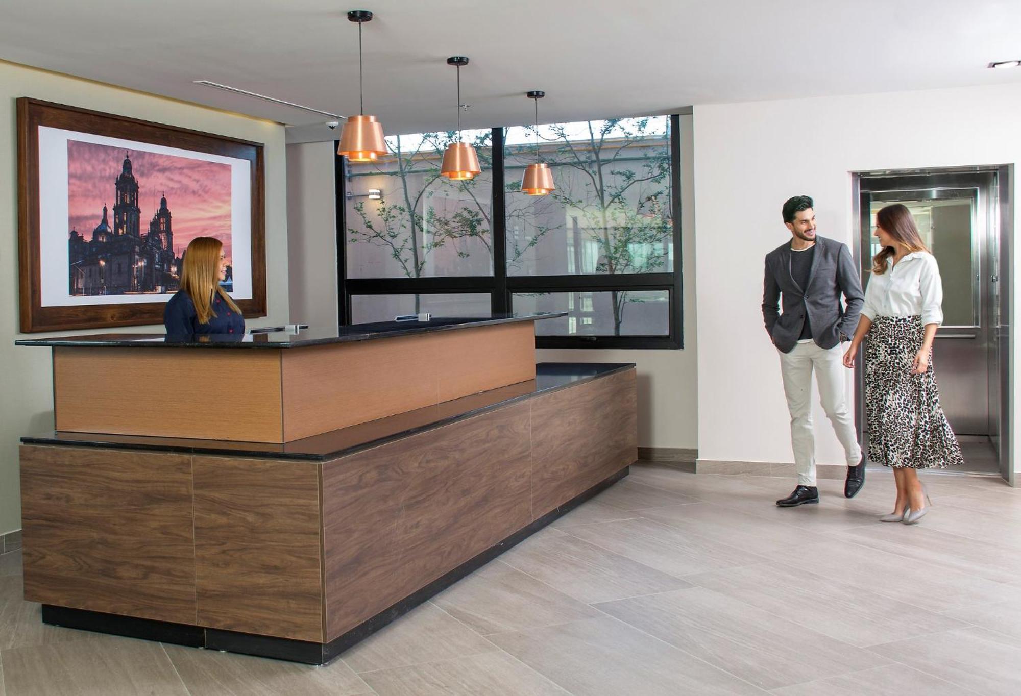 Staybridge Suites - Guadalajara Novena By Ihg Eksteriør bilde