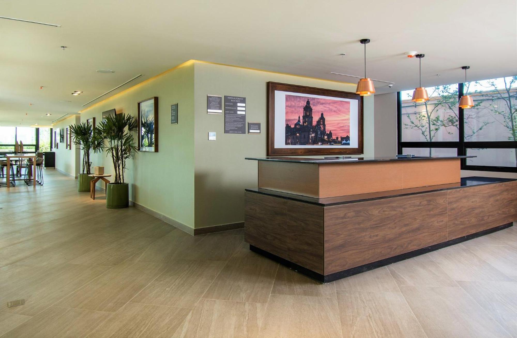 Staybridge Suites - Guadalajara Novena By Ihg Eksteriør bilde