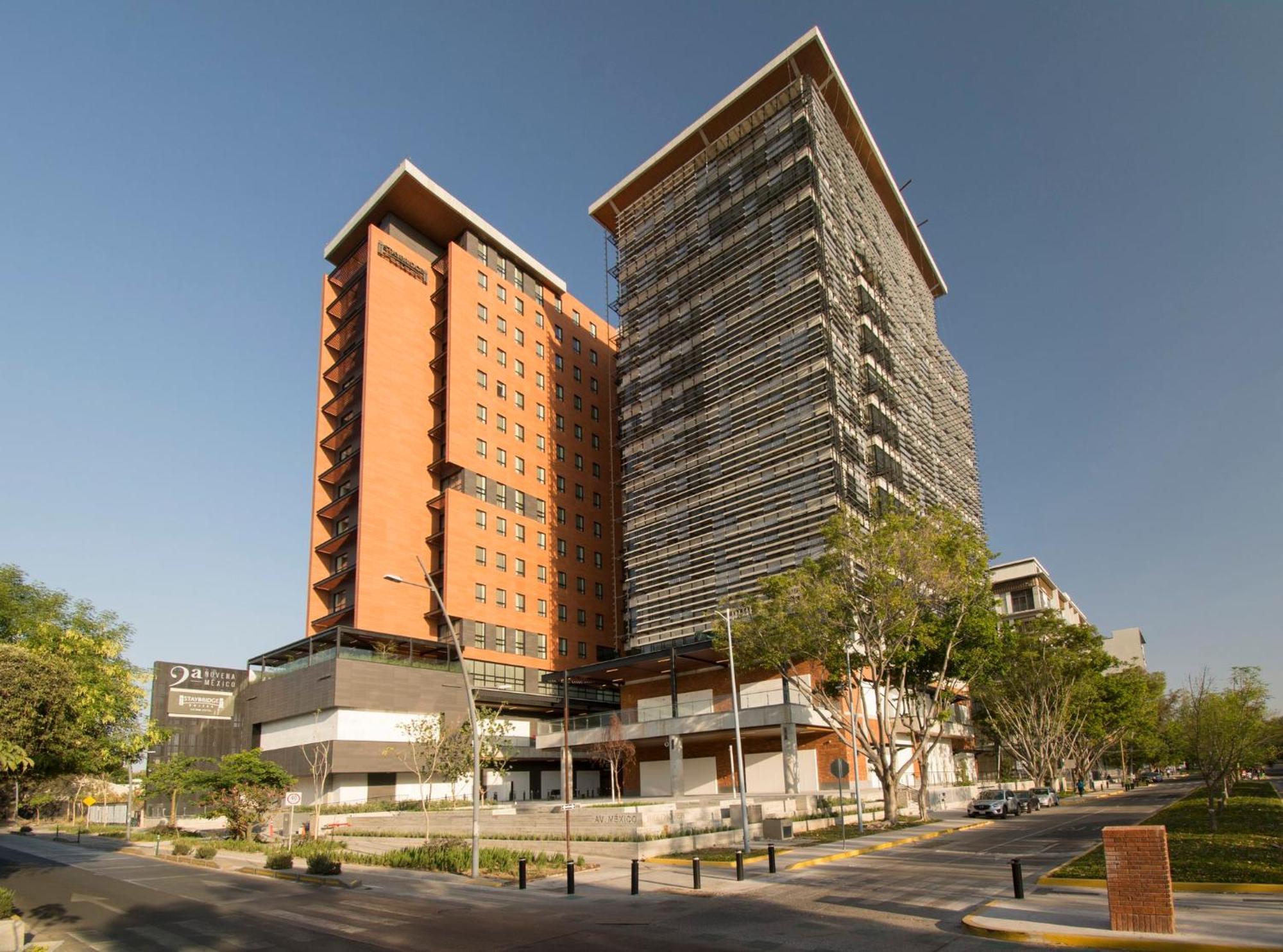 Staybridge Suites - Guadalajara Novena By Ihg Eksteriør bilde