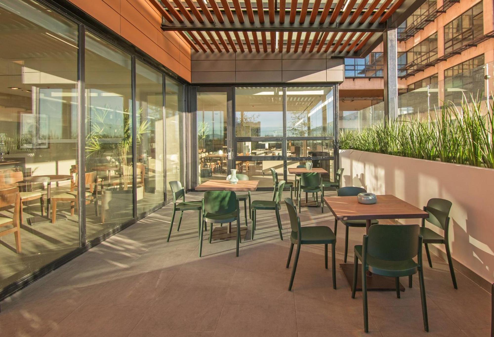 Staybridge Suites - Guadalajara Novena By Ihg Eksteriør bilde